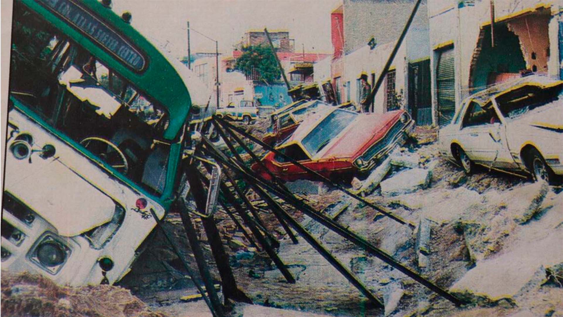 Tragedia w Guadalajarze (1992): katastrofa, która rozerwała miasto