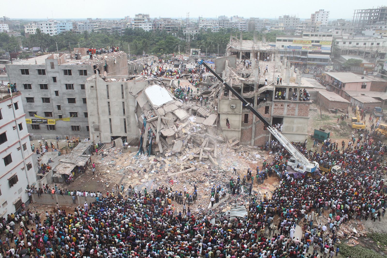 Rana Plaza (2013): tragedia, która wstrząsnęła światem mody
