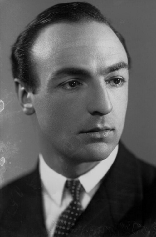 Afera Profumo (1963): basen, sowiecki szpieg i koniec brytyjskiej niewinności