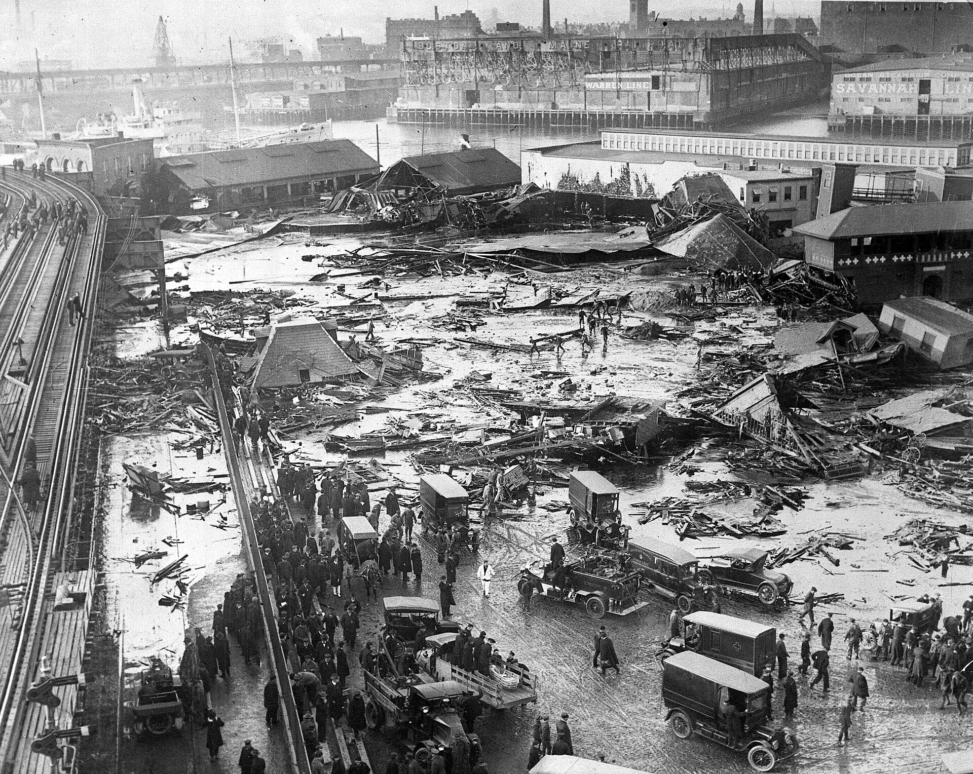 Fala melasy w Bostonie (1919): oszczędność na stali, która zabiła 21 osób